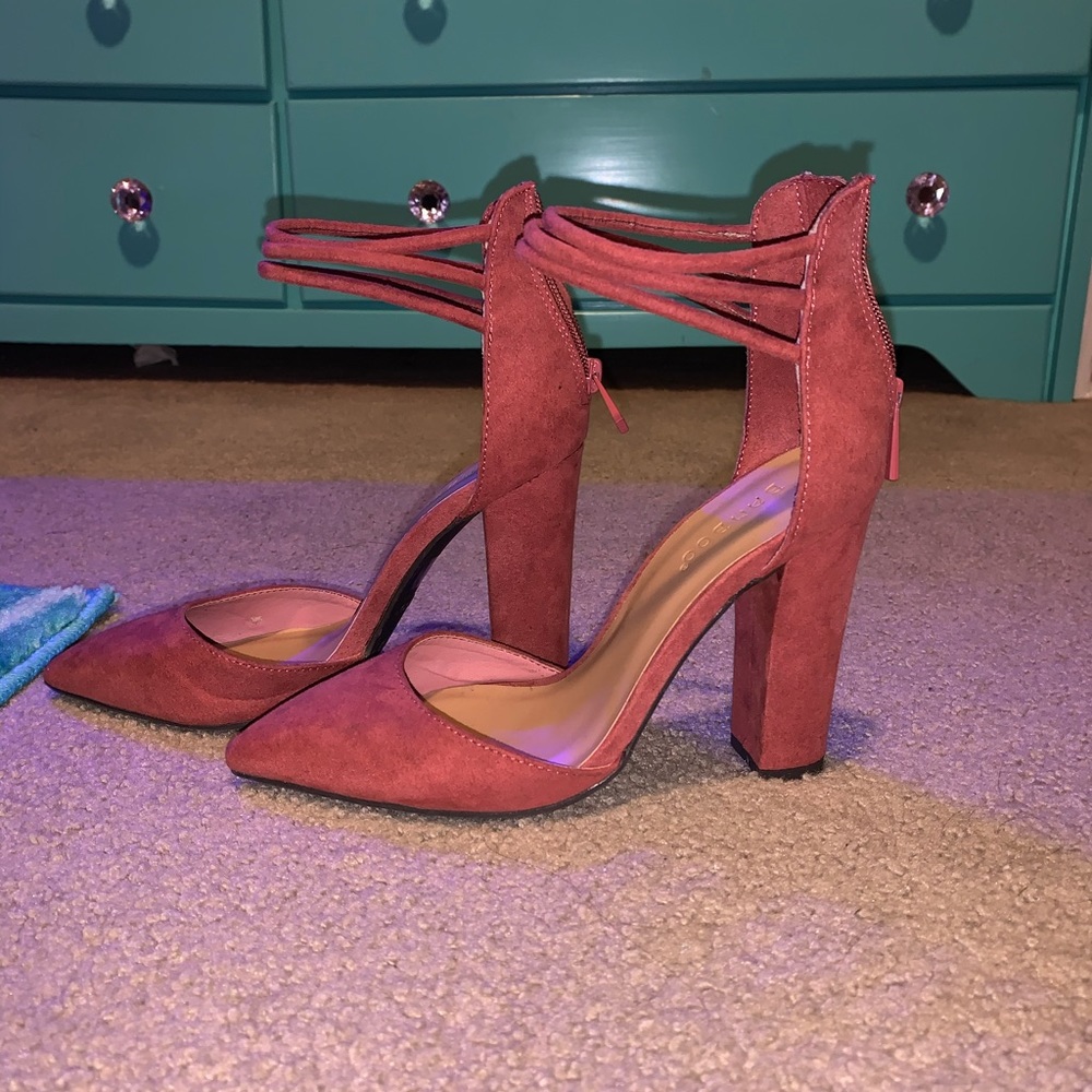 Pink heels very classy